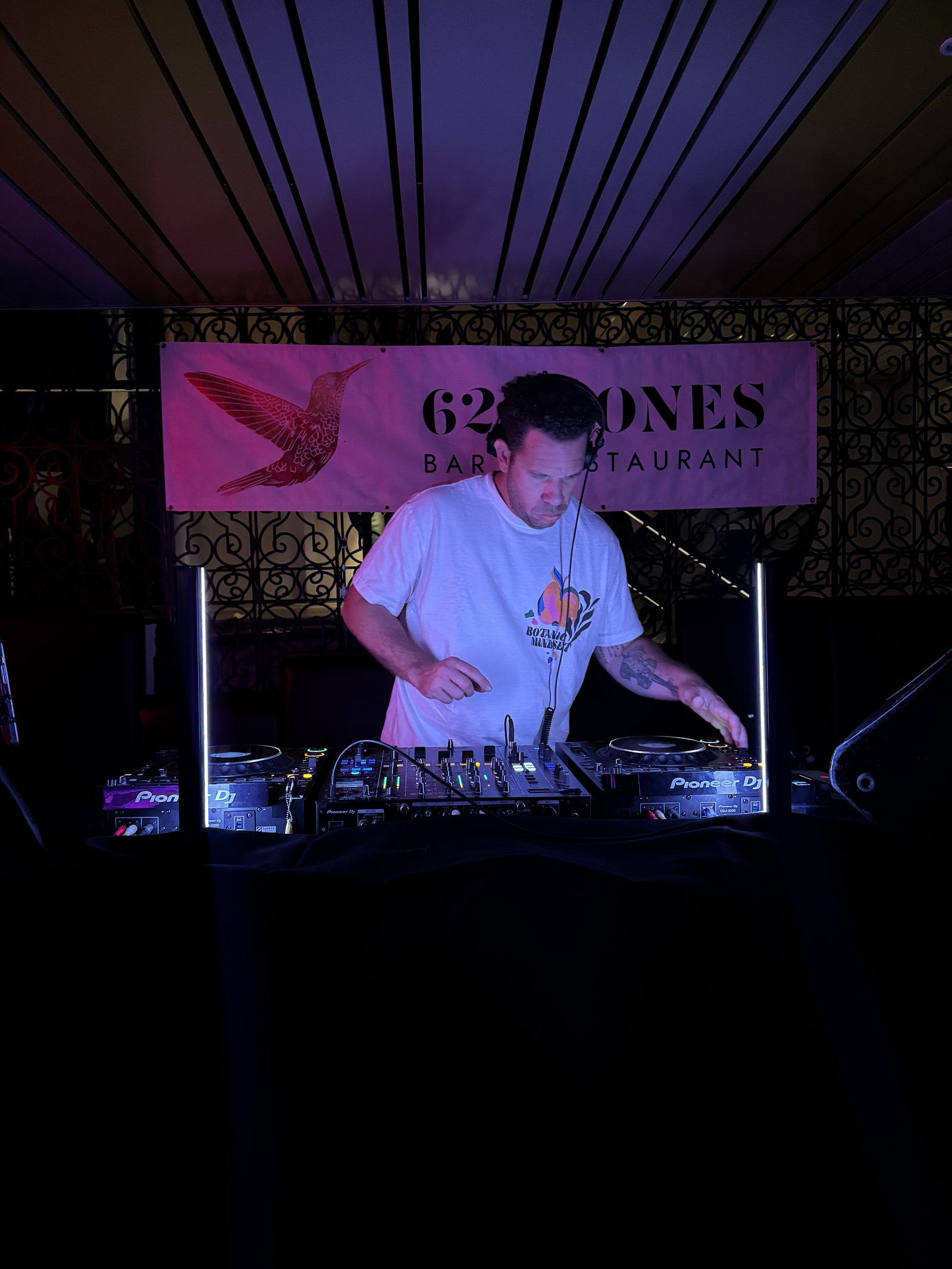 MonkeyMan outdoor set